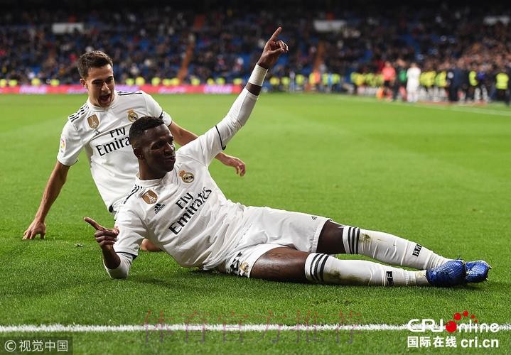 佩工:球都离开维尼修斯了 点球让比赛对皇马有利